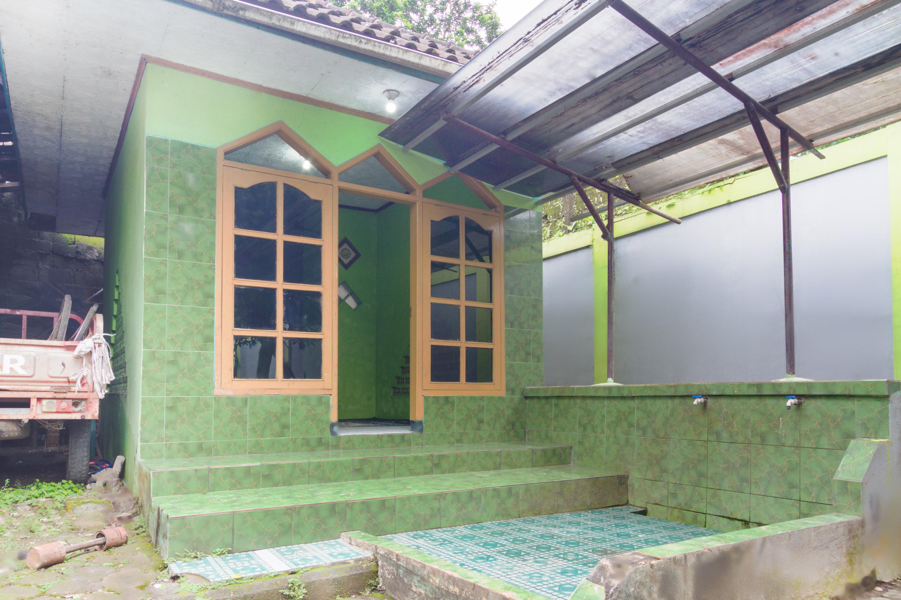 Hotel Spot On 2730 Maribaya Indah Syariah 2*